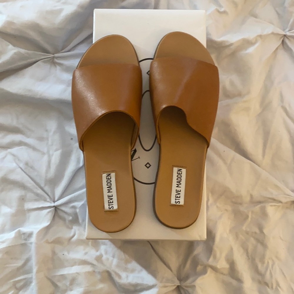 Steve Madden sandals
